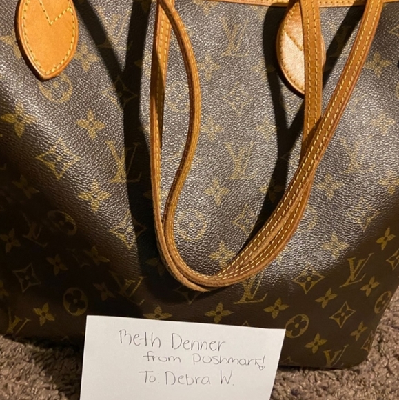 Not selling.. SCAM FROM Beth Denner! - Picture 1 of 1